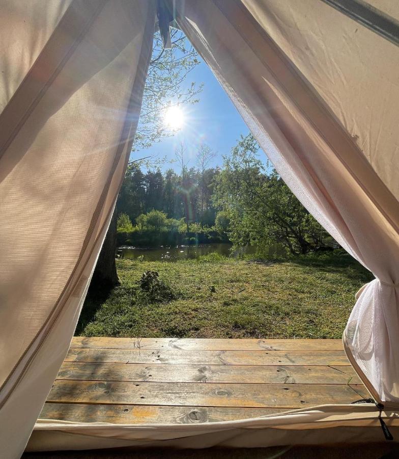 فندق Glamping Kaliska Łochów المظهر الخارجي الصورة